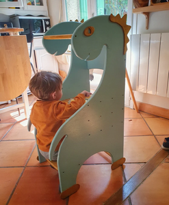 Lit pour tout-petits réglable en bois de style ferme Design moderne pour enfants Montessori - Product Image 1