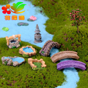 Ornamenti in Resina Stile Retrò per Micro-Paesaggi, Faro del Lago di Pescara, Pozzo d'Acqua, Laghetto, Piccolo Ponte, Scenografia Fluviale - Product Image 3