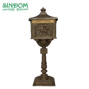 صندوق بريد أحمر من الألومنيوم المصبوب بتصميم عتيق مع قفل للخارج - Product Image 3