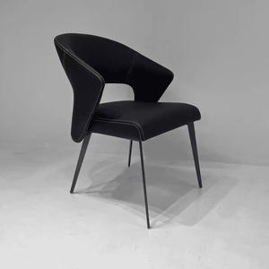 Silla de Comedor Moderna Minimalista Tapizada en Color Marrón Gris Oscuro con Patas de Metal para Adultos, Uso en Sala de Estar - Product Image 6