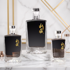 Botellas de Vidrio Cuadradas y Planas Vacías de 750 ml, 500 ml, 16 oz, 1 L, 1.5 L para Licores y Whisky, con Tapón de Goma, para Whisky, Vodka y Ginebra - Product Image 4