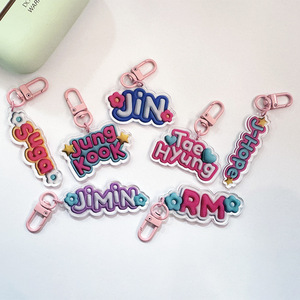 Vente en gros de porte-clés en acrylique double face personnalisés avec votre propre logo <span class=keywords><strong>Bt21</strong></span> Kpop - Product Image 3