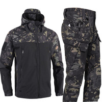 Мужской тактический комплект курток Softshell: весенняя утепленная флисовая ветрозащитная куртка для активного отдыха и поездок на работу
