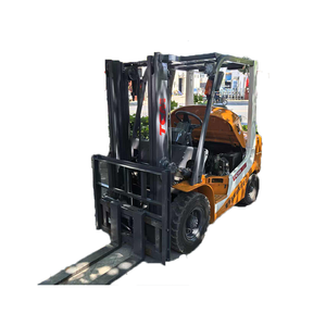 รถยกมือสอง TCM FD25T6 ขนาด 2.5 ตัน นำเข้าจากญี่ปุ่น เครื่องยนต์ Isuzu C240 ใช้เชื้อเพลิง พร้อมเกียร์และมอเตอร์ - Product Image 1