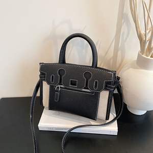 2026 复古小号手提包女式设计师单肩包女士奢华手提包 PU 四季通用便携日常使用 - Product Image 6
