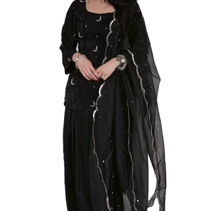 Salwar Kameez para Mujer con Bordado Intenso y Lentejuelas en Seda Chinnon Pura para Bodas, Diwali y Fiestas, Estilo para Todas las Temporadas - Product Image 1