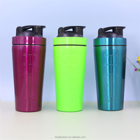 Bouteille shaker en acier inoxydable 304 de 750 ml, vente en gros, sans BPA, logo personnalisé, pour entraînement, protéines, qualité alimentaire, usine OEM ODM