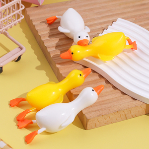 Jouets anti-stress mignons en forme de canard à presser, jouets sensoriels en TPR pour les enfants de 5 à 7 ans - Product Image 6