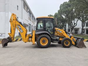 Chargeuse-pelleteuse JCB 3CX 4CX à bas prix Chargeuse sur pneus d'occasion de bonne performance avec composant de moteur principal à vendre - Product Image 3