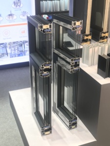 西アフリカ市場向け、高品質カスタム6000シリーズ陽極酸化アルミニウム押出材（切断加工サービス付き） - Product Image 5