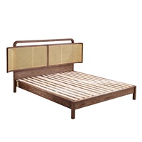 Lit double en bois massif, cadre de lit moderne en bois massif, lit en rotin