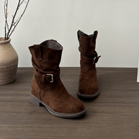 Bottes mi-mollet souples pour femmes, talon compensé dissimulé, en daim avec bride à boucle, style western à découpe en V, 3 couleurs.
