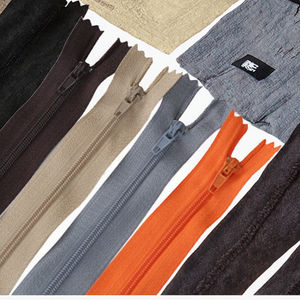 Cremallera para equipaje de textil hogarero ecológica de extremo cerrado al por mayor 3 #   Cremallera invisible de nailon para prendas de vestir, fabricada en plástico - Product Image 3