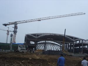 รถเครนแบบทาวเวอร์ PT7032 รับน้ำหนักได้ 16 ตัน สภาพใหม่ สำหรับอุตสาหกรรมก่อสร้าง พร้อมส่วนประกอบหลักๆ เช่น มอเตอร์ เกียร์ และลูกปืน - Product Image 3