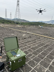 Lớn khẩn cấp Tether UAV hệ thống điện rửa tethered Drone với dây điện sợi cáp quang cho chữa cháy - Product Image 2