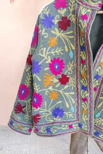 Veste Suzani en coton brodé floral, col mandarin, manches longues, faite à la main, vêtements d'extérieur pour femmes, style printemps - Product Image 3