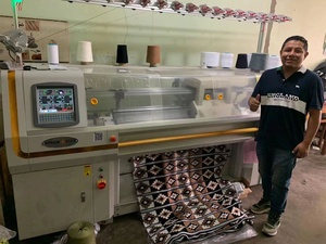 Machine à tricoter plat automatisée à jauge épaisse de 2.5G, nouveau modèle avec marque Arrow Star - Product Image 5