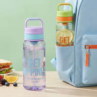 Bouteille d'eau portable en plastique pour l'été avec infuseur à thé, grande capacité, tasse personnalisée avec paille pour le sport et la consommation quotidienne