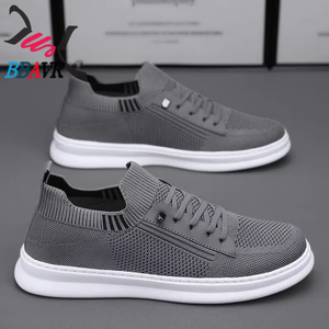 Zapatillas Deportivas para Hombre HOKAS, Transpirables y Cómodas, Zapatillas Deportivas para Mujer, Zapatillas para Caminar, Zapatillas de Entrenamiento para Hombre - Product Image 1