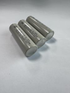 بطارية موليسيل الأصلية P50b سعة 5000 مللي أمبير، موديل INR21700-P50B، 3.6 فولت، 50 أمبير، 12C، تفريغ عالي، مقاومة داخية منخفضة، بطارية ليثيوم أيون قابلة لإعادة الشحن 21700 طراز P50B - Product Image 3