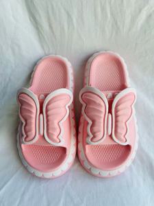 Pantofole a forma di farfalla rosa in EVA con punta aperta e imbottitura, da donna, per la casa, estive, taglie 37 38 39 40 - Product Image 1