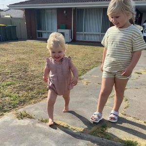 Ropa de Bebé Recién Nacido, Mono de Lino con Volantes, Transpirable, de Cáñamo y Algodón, para Verano, Venta al Por Mayor - Product Image 4