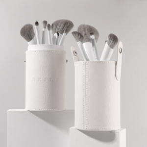Juego <span class=keywords><strong>de</strong></span> Brochas <span class=keywords><strong>de</strong></span> <span class=keywords><strong>Maquillaje</strong></span> Profesional <span class=keywords><strong>de</strong></span> 12 Piezas con Mango <span class=keywords><strong>de</strong></span> Madera y Pelo Sintético, Color Personalizado, Marca Privada, Paquete Personalizado - Product Image 6