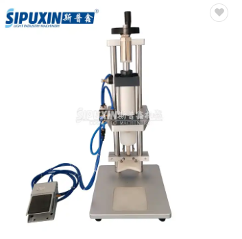 High accuracy filling equipment 4 heads juice shampoo honeysuckle dew liquid syrup liquid filling machine