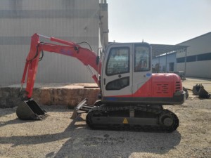 Excavadora hidráulica JG608L sobre orugas todo terreno - Product Image 2