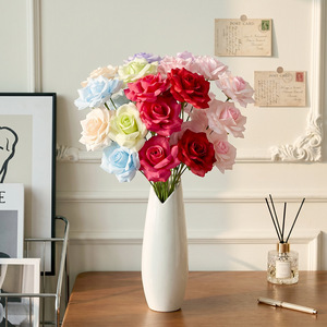 Bouquet de fleurs artificielles en tissu plastique, rose diamant à trois têtes, décorations de mariage, accessoires pour la maison - Product Image 1