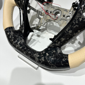 Piezas de <span class=keywords><strong>Tuning</strong></span> para Automóviles, Volante de Coche de Fibra de Carbono Genuina con Cuero Perforado y Velocímetro LED, Apto para la 9ª Generación de Odyssey - Product Image 4