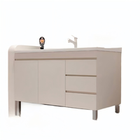 Meuble-lavabo double vasque mural de 48 pouces, style japonais moderne, avec miroir intelligent résistant à l'eau et vasque en céramique, pour salle de bain scolaire