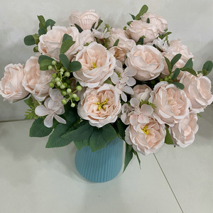 กุหลาบประดิษฐ์สีฟ้า 12 ก้าน ตกแต่งโต๊ะในร่มและกลางแจ้ง สำหรับงานแต่งงาน - Product Image 3