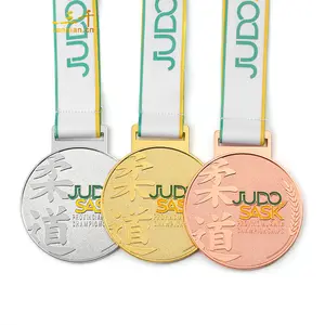 Китай, заводская цена, дешевые индивидуальные спортивные медали, логотип, мягкая эмалированная рельефная 3D медаль