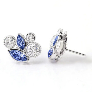Orecchini a Perno Geometrici Semplici per Donne, Accessori per Orecchie alla Moda per Uso Quotidiano - Product Image 2
