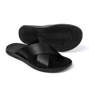 รองเท้าแตะลำลองผู้ชายแบบสวม น้ำหนักเบา ใส่สบาย - Product Image 1