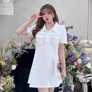 เสื้อโปโลผู้หญิงลองหยวนสีขาว ชุดเดรสลำลองถักนิตติ้งความยาวปานกลาง พร้อมกระเป๋าประดับเพชร N8052 - Product Image 5