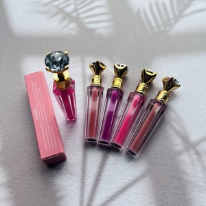 Gloss à lèvres transparent rose nude brillant, marque privée, logo personnalisé, végan, sans cruauté, longue tenue, hydratant, avec anneau - Product Image 2
