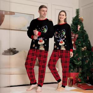 <span class=keywords><strong>Pijamas</strong></span> familiares a juego con estampado de renos navideños, camiseta negra de manga larga y pantalones a cuadros rojos, ropa de dormir para padres e hijos - Product Image 3