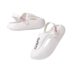 Zuecos Onuo para mujer, zapatos planos de verano de EVA negros, sandalias de playa cómodas con punta cerrada antideslizantes, talla 35-40 - Product Image 3