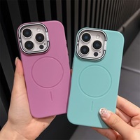 Coque magnétique à bon prix avec support d'appareil photo pour iPhone 16, coque de protection avec béquille pour iPhone 16 15 14 13