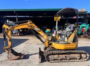 รถขุดขนาดเล็ก 2 ตัน 3 ตัน รุ่น CAT 020CR 020 มือสอง รถขุดตีนตะขาบ เครื่องยนต์ญี่ปุ่น ปั๊ม มอเตอร์ ได้รับการรับรองมาตรฐาน CE พร้อมอุปกรณ์ขุดเจาะ - Product Image 3