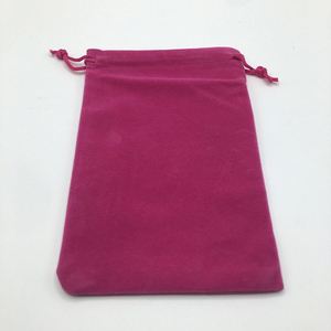 ถุงกำมะหยี่สีแดงขนาด 10x12 ซม. พร้อมเชือกรูด สำหรับใส่สร้อยคอ ต่างหู เครื่องประดับ แว่นตา ของขวัญ พร้อมปั๊มลาย - Product Image 4