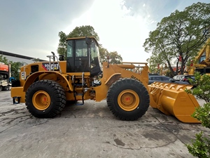 Cargadora de Ruedas Cat 950GC Original Japonesa con Capacidad de Carga de 5 Toneladas, Usada, en Venta a Bajo Precio, Motor Incluido - Product Image 4