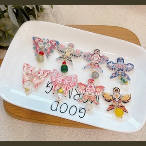 千金亚克力彩色新中式蝴蝶风筝胸针可爱春季徽章纪念品女孩批发胸针 - Product Image 5