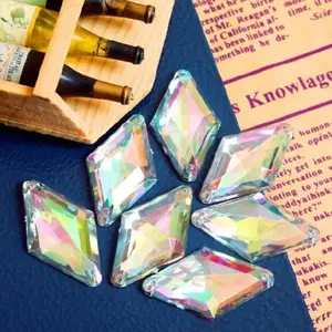 High Quality Rhombus Rhinestone Bulk Fancy Glass Rhinestones Bling Pendants For Necklace Brooch Earring