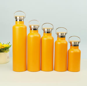 Botella de Agua Deportiva Aislada de Acero Inoxidable 304 con Logotipo, Gran Venta, Aislamiento Térmico de 24 Horas, Pantalla de Temperatura, Estilo Americano - Product Image 4