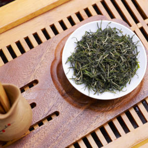 优质绿茶婺源手工高山泉绿茶中国十大名茶之一 - Product Image 1