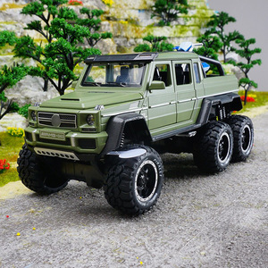 Coches en miniatura fundidos 1:28 Benz <span class=keywords><strong>G63</strong></span> <span class=keywords><strong>6X6</strong></span> con sonido y luz puertas de retroceso abrir modelo de coche de metal juguetes Modelo del coche - Product Image 2