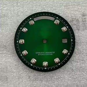 8285デュアルカレンダーステンレススチール31mmダイアルウォッチダイヤモンドグリーン発光防水ムーブメントカスタムロゴ付き - Product Image 6